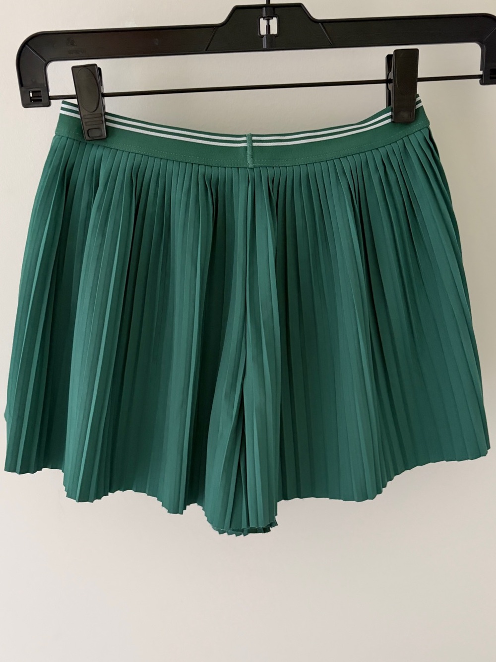 Athleta Girl Emerald Green Skort + gift